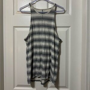 Lululemon find your zen tank top size 8 vguc